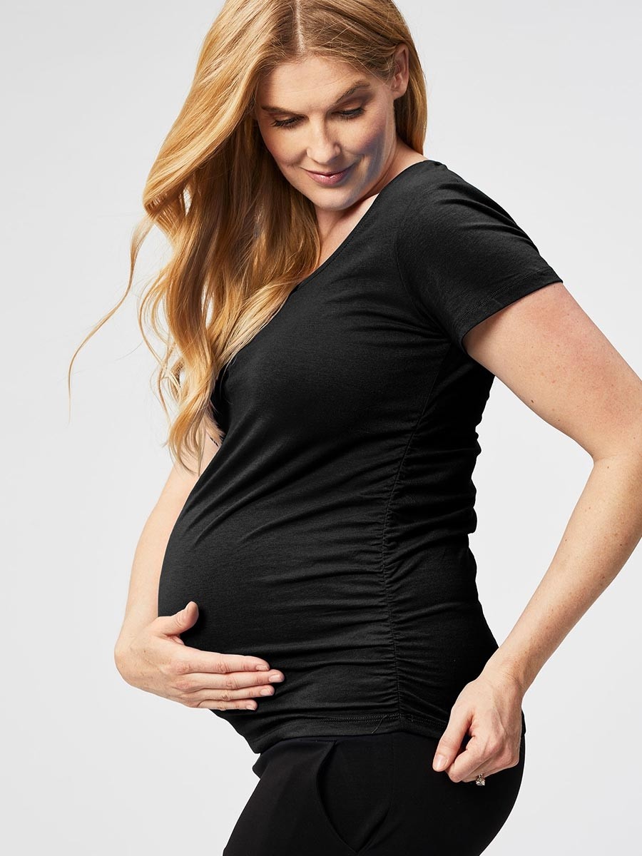 Basic Body Hugging Maternity Tee | Cake Maternity