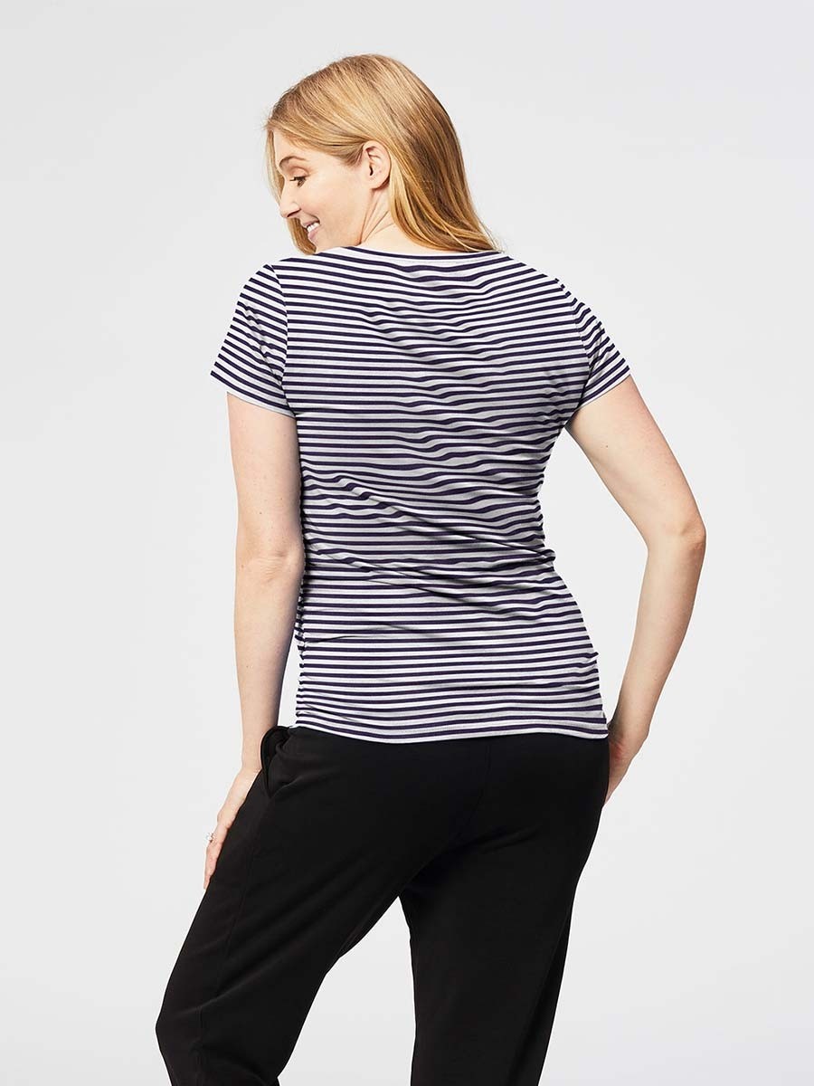 Basic Body Hugging Maternity Tee | Cake Maternity